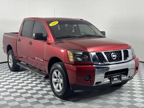 2014 Nissan Titan SV