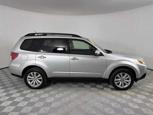 2011 Subaru Forester 2.5X Touring