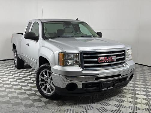 Silver 2013 GMC Sierra 1500 SLE