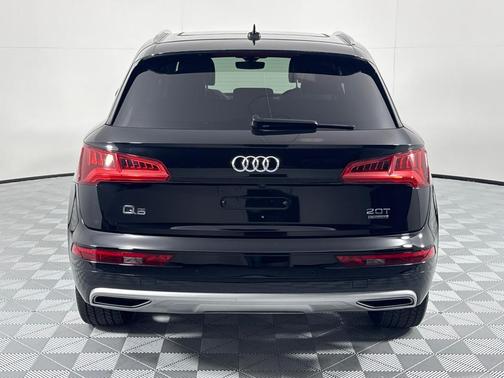 2018 Audi Q5 2.0T Premium Plus
