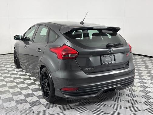 Gray 2016 Ford Focus ST Base