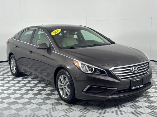2016 Hyundai SONATA SE