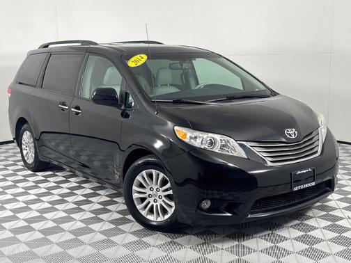 2014 Toyota Sienna XLE