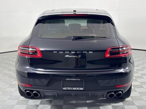 2016 Porsche Macan S