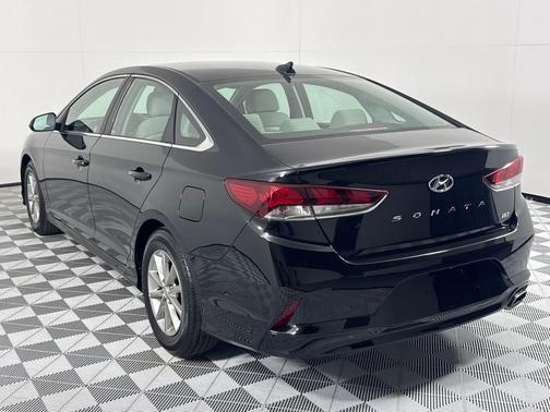 2018 Hyundai SONATA ECO