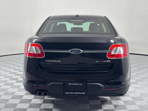 2010 Ford Taurus Limited
