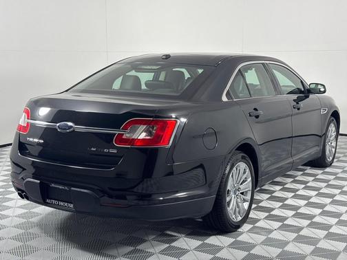 2010 Ford Taurus Limited