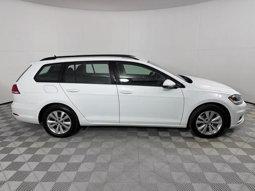 2019 Volkswagen Golf SportWagen 1.8T S
