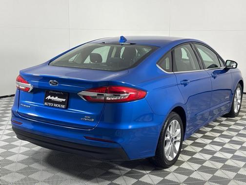 2019 Ford Fusion Hybrid SE