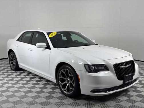 2018 Chrysler 300 S