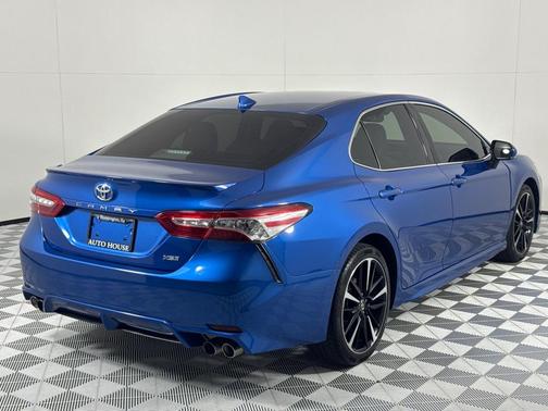 2020 Toyota Camry XSE