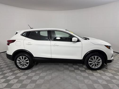 2021 Nissan Rogue Sport S