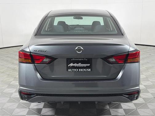2022 Nissan Altima 2.5 S