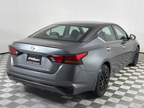 2022 Nissan Altima 2.5 S