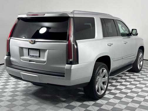 2017 Cadillac Escalade Premium Luxury
