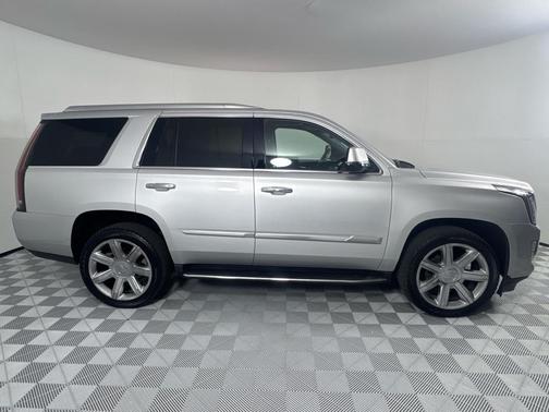 2017 Cadillac Escalade Premium Luxury