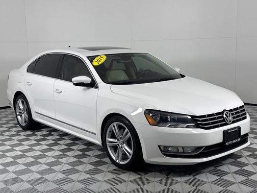 2015 Volkswagen Passat 1.8T Auto SEL Premium