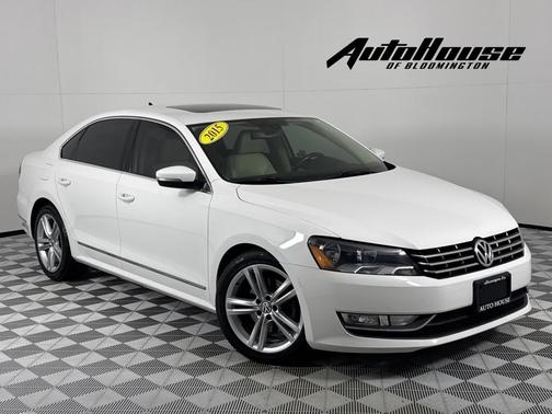 2015 Volkswagen Passat 1.8T Auto SEL Premium