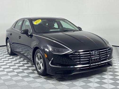 2020 Hyundai SONATA SE