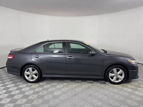 2011 Toyota Camry SE