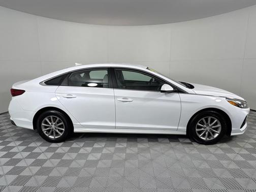 2018 Hyundai SONATA ECO