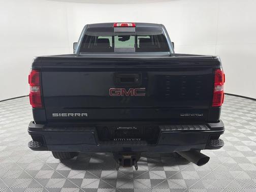 Gray 2018 GMC Sierra 2500 Denali