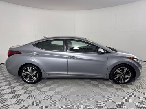 2016 Hyundai ELANTRA Limited