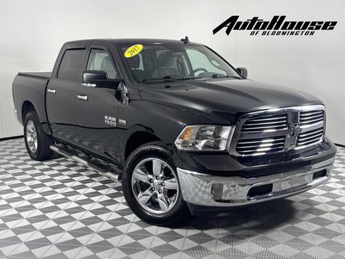 2017 RAM 1500 SLT