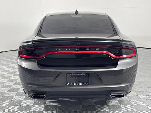 2017 Dodge Charger R/T