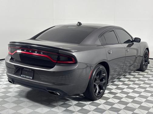 2017 Dodge Charger R/T