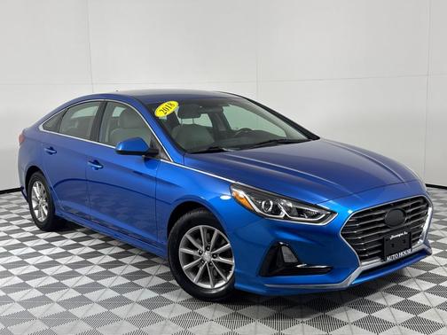 2018 Hyundai SONATA SE
