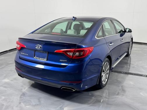 Lakeside Blue 2016 Hyundai SONATA Sport
