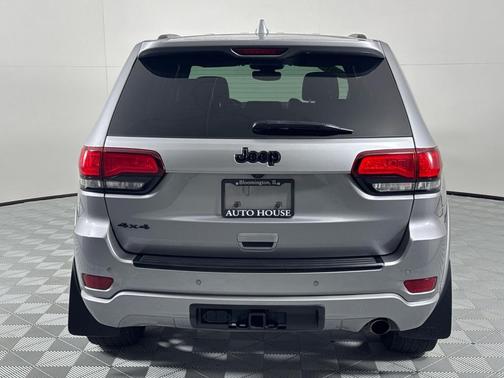 2017 Jeep Grand Cherokee Altitude