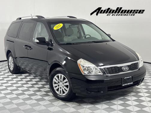 2011 Kia Sedona LX