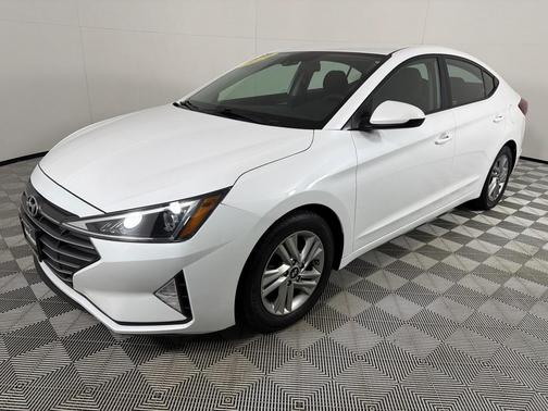 White 2020 Hyundai ELANTRA SEL