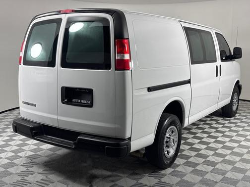 2022 Chevrolet Express 2500 Work Van