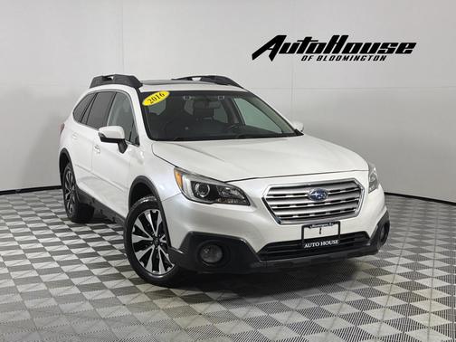 Crystal White Pearl 2016 Subaru Outback 3.6R Limited