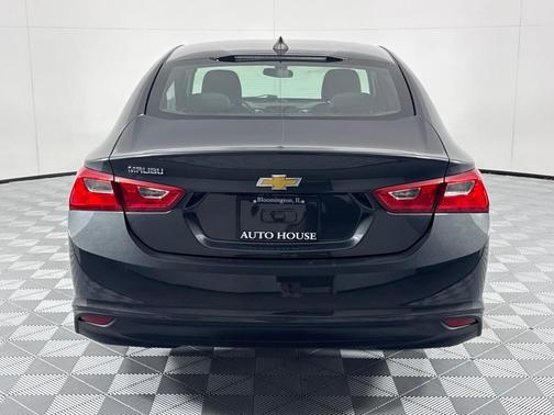 2017 Chevrolet Malibu 1LS