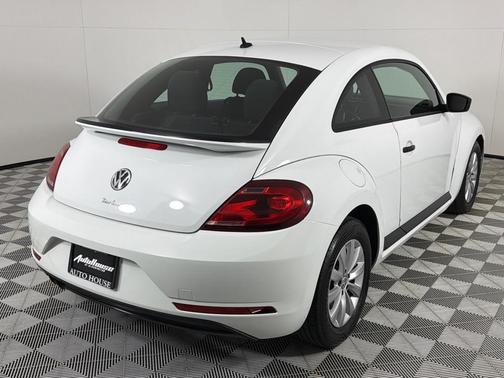 2017 Volkswagen Beetle 1.8T S