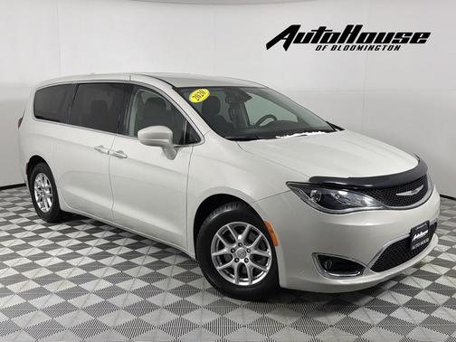 2020 Chrysler Pacifica Touring