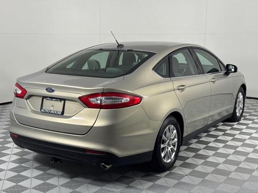 2015 Ford Fusion S
