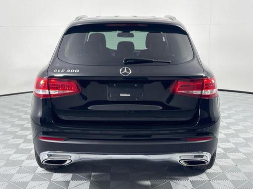 2016 Mercedes-Benz GLC-Class GLC 300