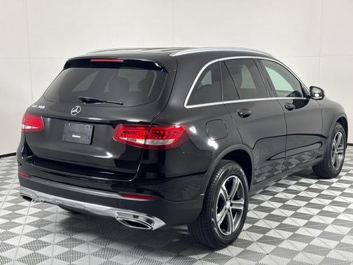 2016 Mercedes-Benz GLC-Class GLC 300