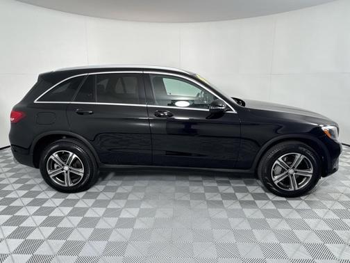 2016 Mercedes-Benz GLC-Class GLC 300
