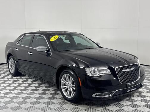 2017 Chrysler 300C Base