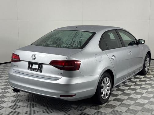 2016 Volkswagen Jetta 2.0L S