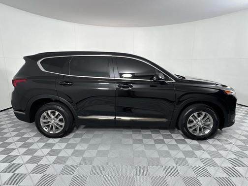 2019 Hyundai SANTA FE 2.4 SE