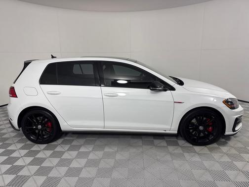 2021 Volkswagen Golf GTI 2.0T SE