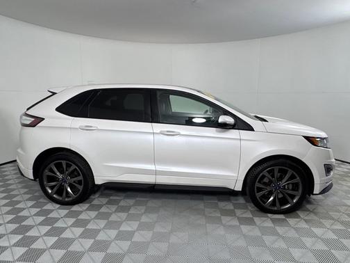 2018 Ford Edge Sport