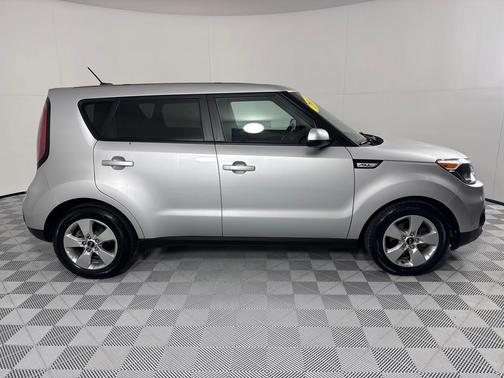 2017 Kia Soul Base